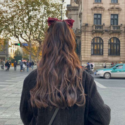 秀丝顿植物养发馆加盟之什么是劳森海娜粉？